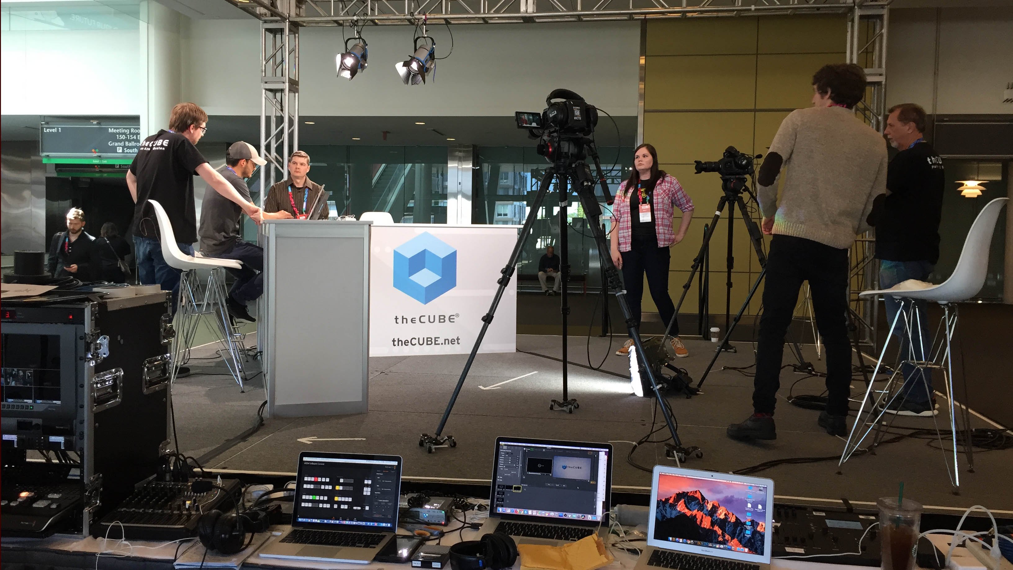TheCube-2019-Behind-the-Scenes